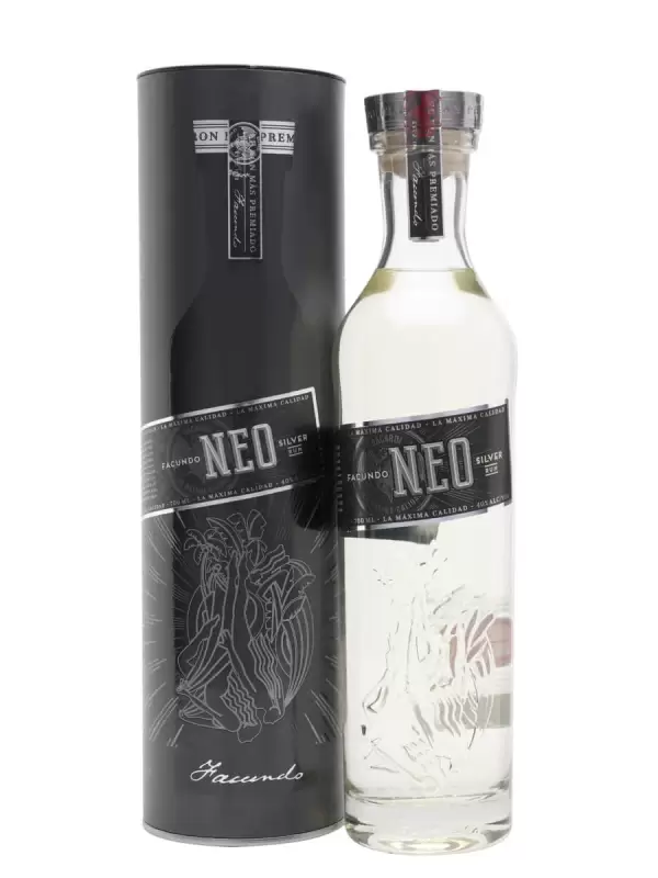 Facundo NEO Silver Rum 40% Vol. 0,7l u poklon kutiji 1870