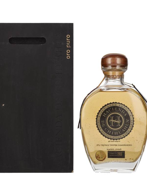 Hacienda de Chihuahua Sotol Añejo ORO PURO 38% Vol. 0,7l u drvenoj poklon kutiji 1952