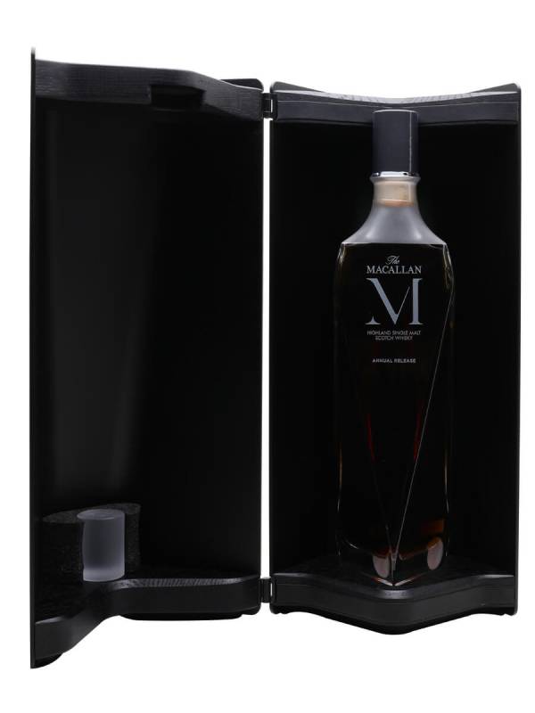 The Macallan M Decanter BLACK 2022 46% Vol. 0,7l u poklon kutiji 2355