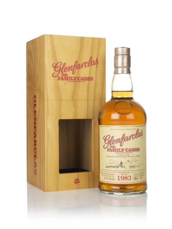 Glenfarclas THE FAMILY CASKS Single Cask WINTER 2019 Sherry Hogshead 1977 43,6% Vol. 0,7l u drvenoj poklon kutiji 476