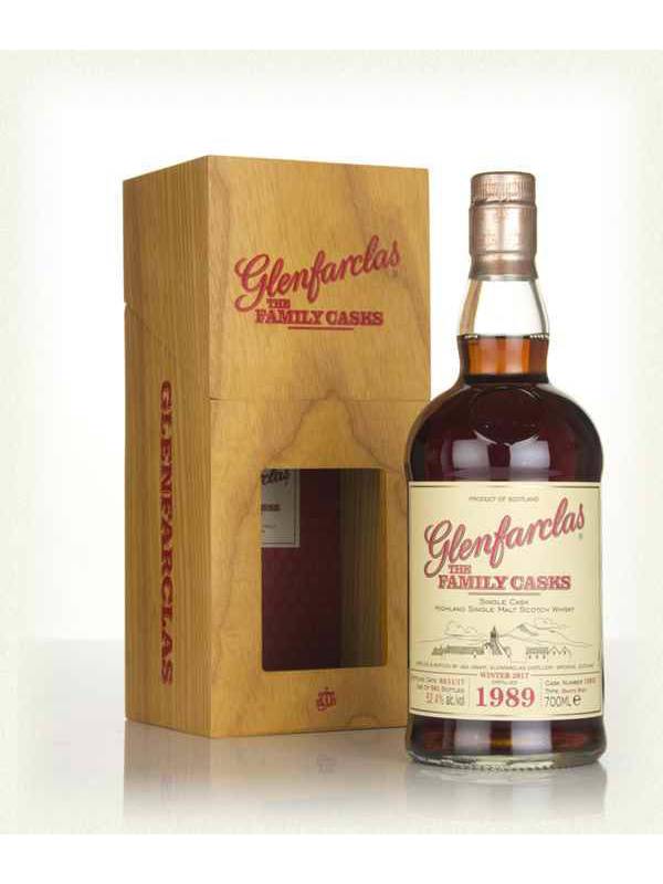 Glenfarclas THE FAMILY CASKS Single Cask WINTER 2018 Sherry Butt 1989 51,4% Vol. 0,7l u drvenoj poklon kutiji 475